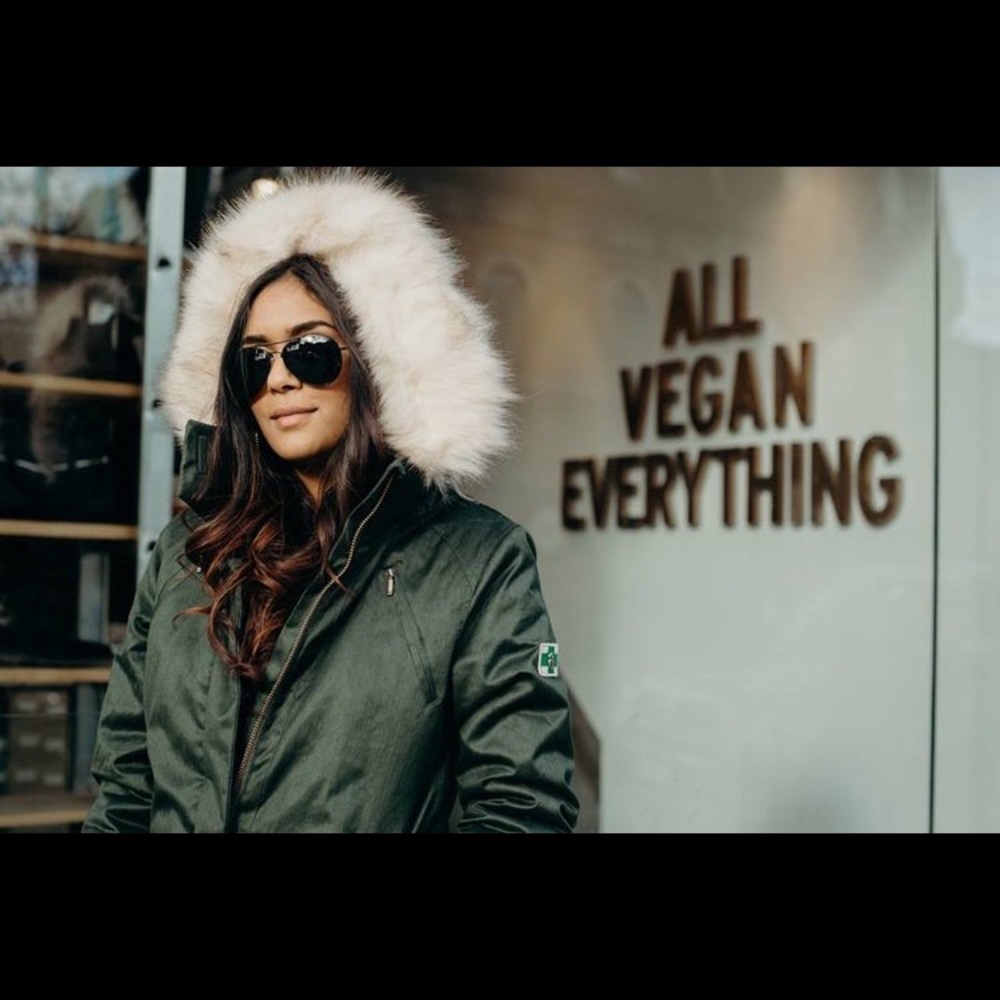 Ladies HoodLamb Nordic Lights Hemp Parka